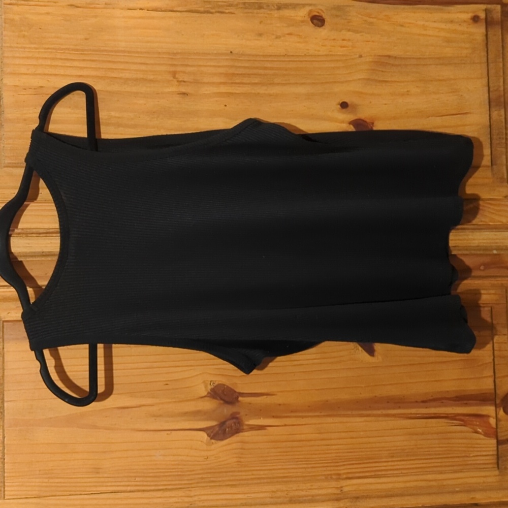 Ribbed Tank - Picture 4 of 5